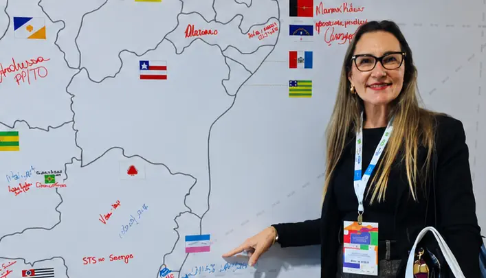 Servidora participa do XI PARCOM 2026